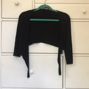 Black cropped tie front sweater